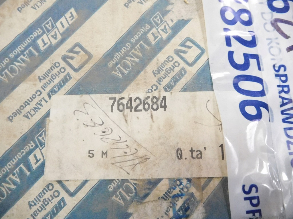 фото №8, Лампа передняя левая fiat uno оригинальный номер 7642684