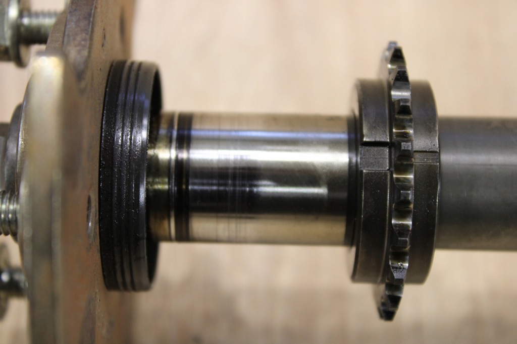 фото №8, Вал распредвал левый jaguar xf x250 v6 207 km