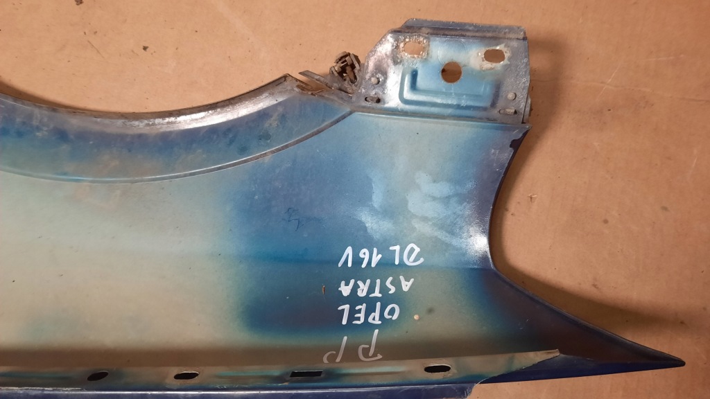 Крыло  перед правый  opel astra g 99r Доставка