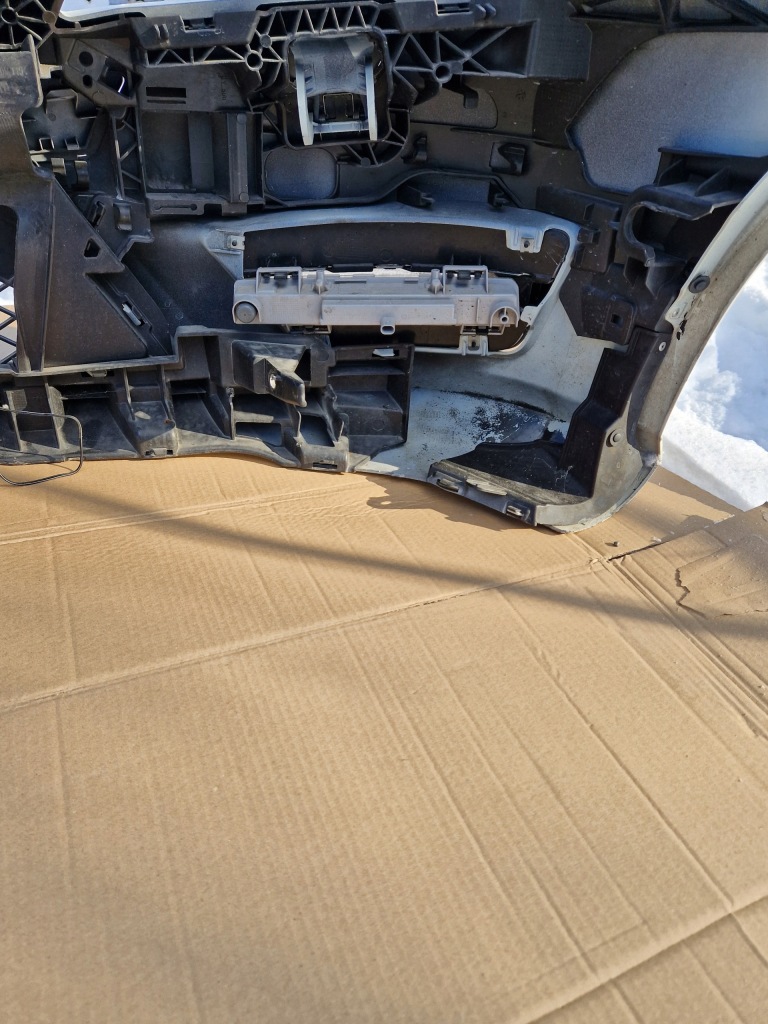 Купить Mercedes c klasa w204 рестайлинг  204 бампер pdc омыватель перед передний amg 147