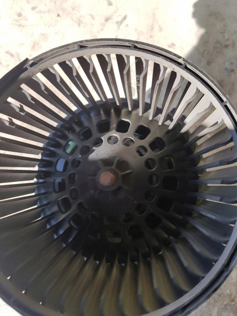 фото №4, Повітродувка обігрівача renault clio iv t1020778j