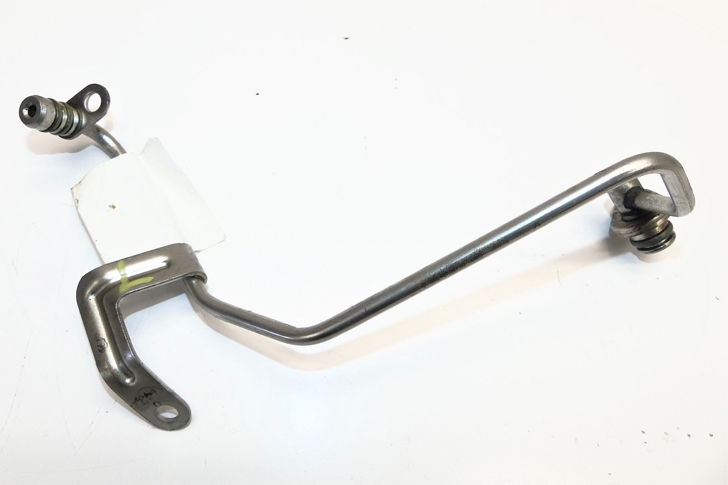 фото №1, Porsche macan 3.0 gts dcn шланг масла турбины