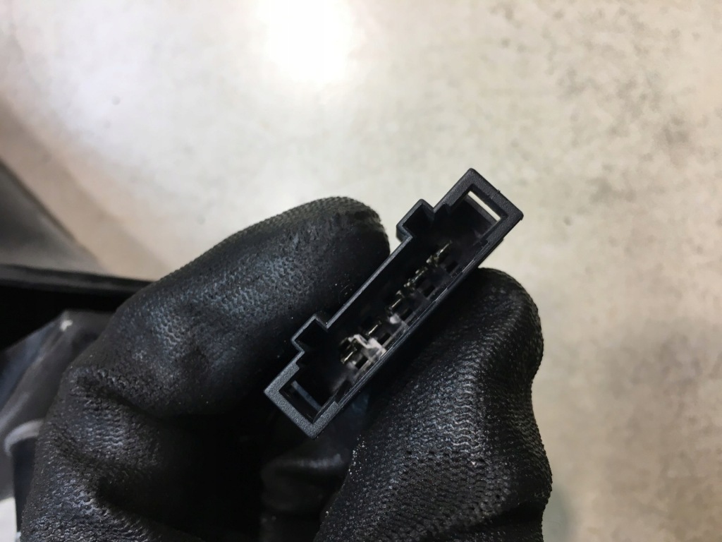 фото №8, Дзеркало праве skoda octavia i 5 pin