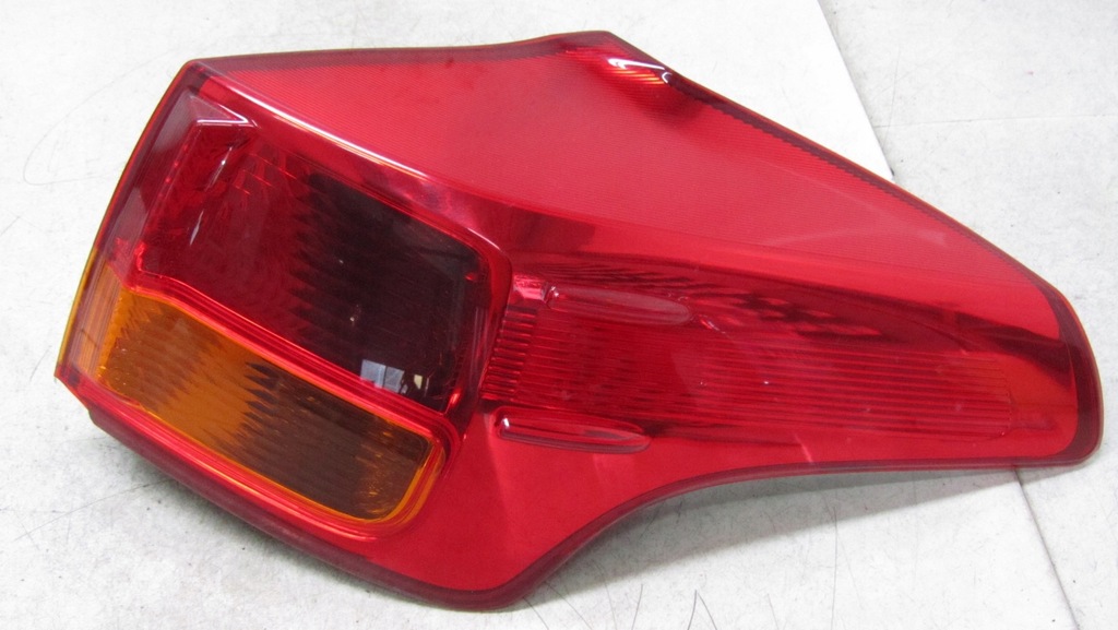 фото №1, Toyota rav-4 iv лампа правая задняя задняя 12-15 18