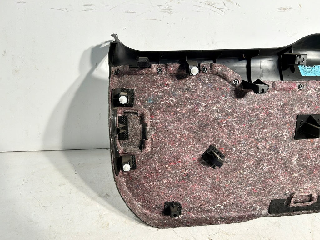 Avensis t27 універсал оббивка корпус кришки багажника чорна Оригінал