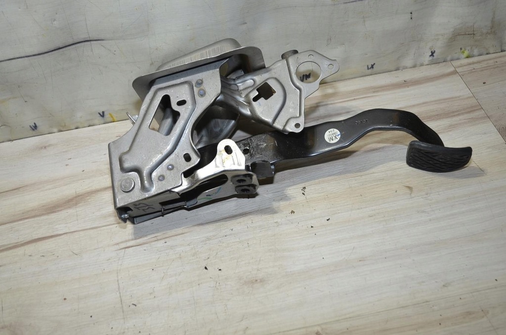 фото №1, Педаль гальма nissan note ii e12 14r