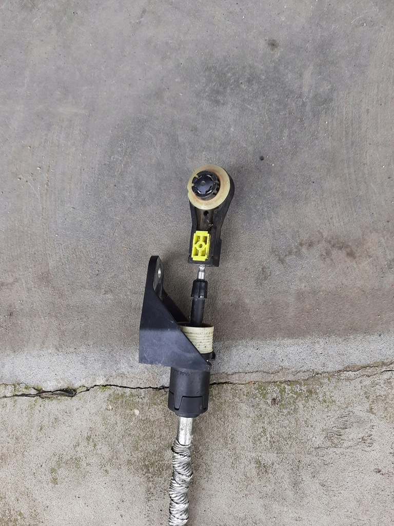 фото №9, Volvo v40 ii d3 2.0d выборщик домкрат ручка чехол трос коробки