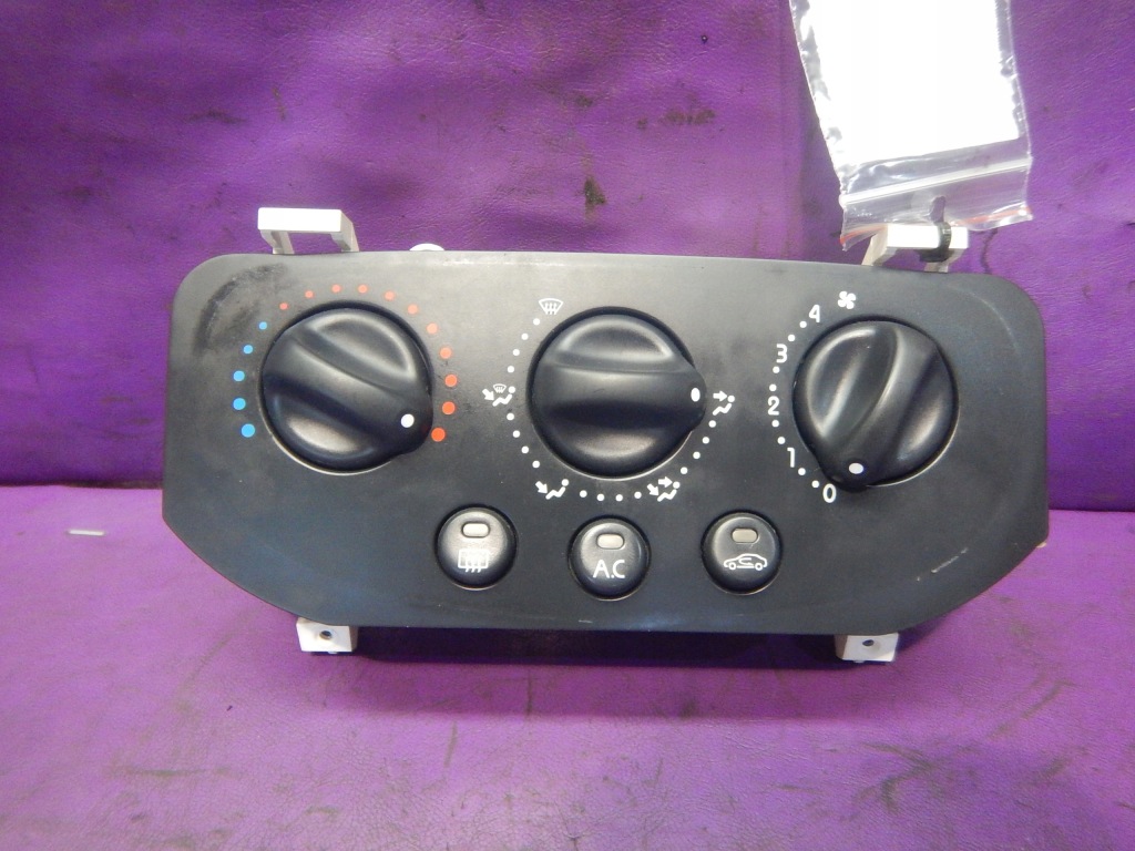 фото №1, Clio ii 98-05 панель управление вентиляция 654982e