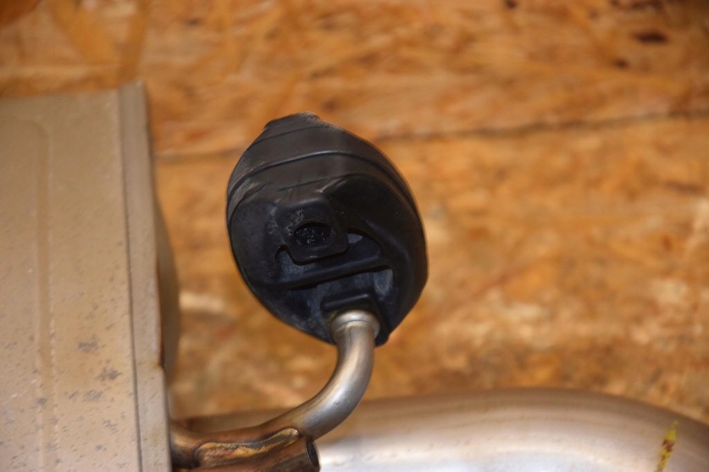 фото №7, Гасник+ 2xwieszak sportage v новий 23r 0km оригінал заводський 28710-n7340