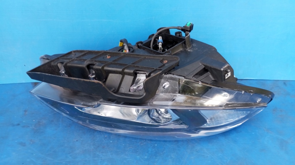 Лампа фара правий перед eu ксенон opel mokka i 2012- 95386946 Недорого