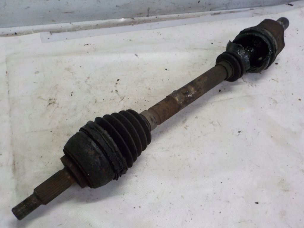 фото №1, Приводной вал перед левая 8200198016 renault scenic ii 1.9 dci 03-