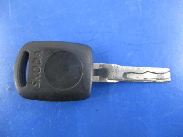 фото №11, Skoda octavia i замок зажигания ключ иммобилайзер 4b0905851c