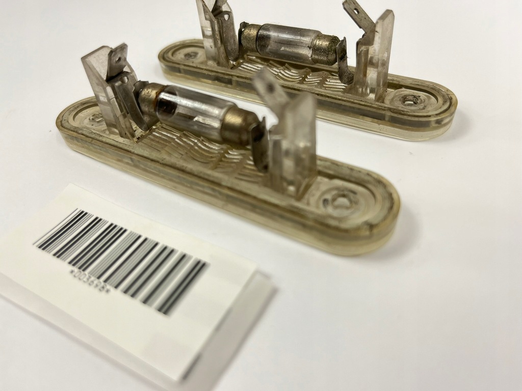 фото №11, Фонари освещение номерного знака регистрационный крышка багажника mercedes w124 1248200256