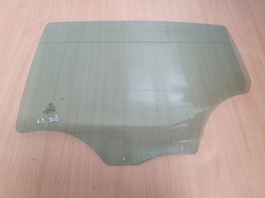 фото №1, Стекло дверь левый задняя peugeot 208 i 5d