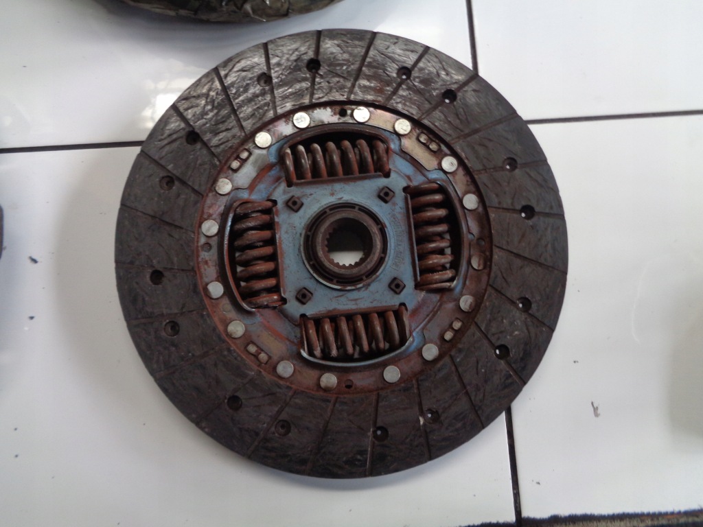 Hyundai tucson 2.0crdi d4ea колесо маховик зчеплення 712 Недорого