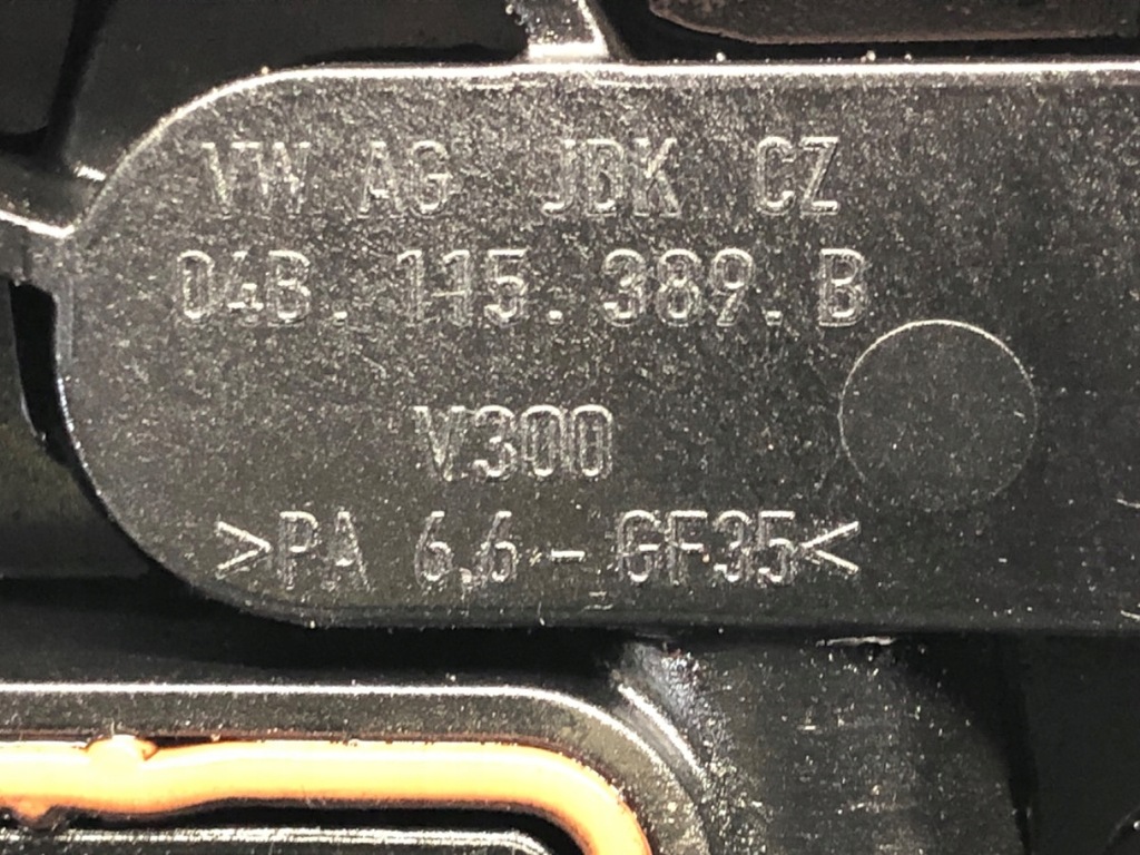 фото №6, Основа фільтра оливи skoda rapid 03l117021c 1.4 90km корпус