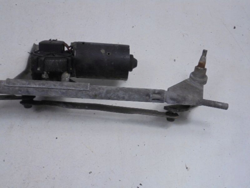 фото №8, Volvo v70 i моторчик механизм дворник перед