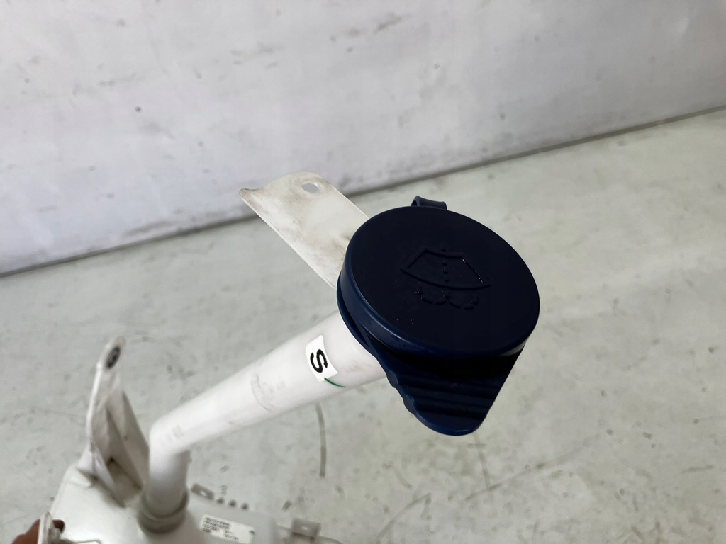 фото №8, Chr c-hr бачок омывателя kompletny