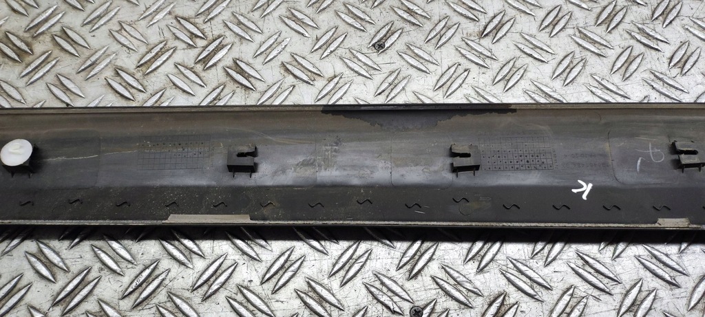 фото №7, Молдинг крыла заднего левая сторона opel combo d 735461484