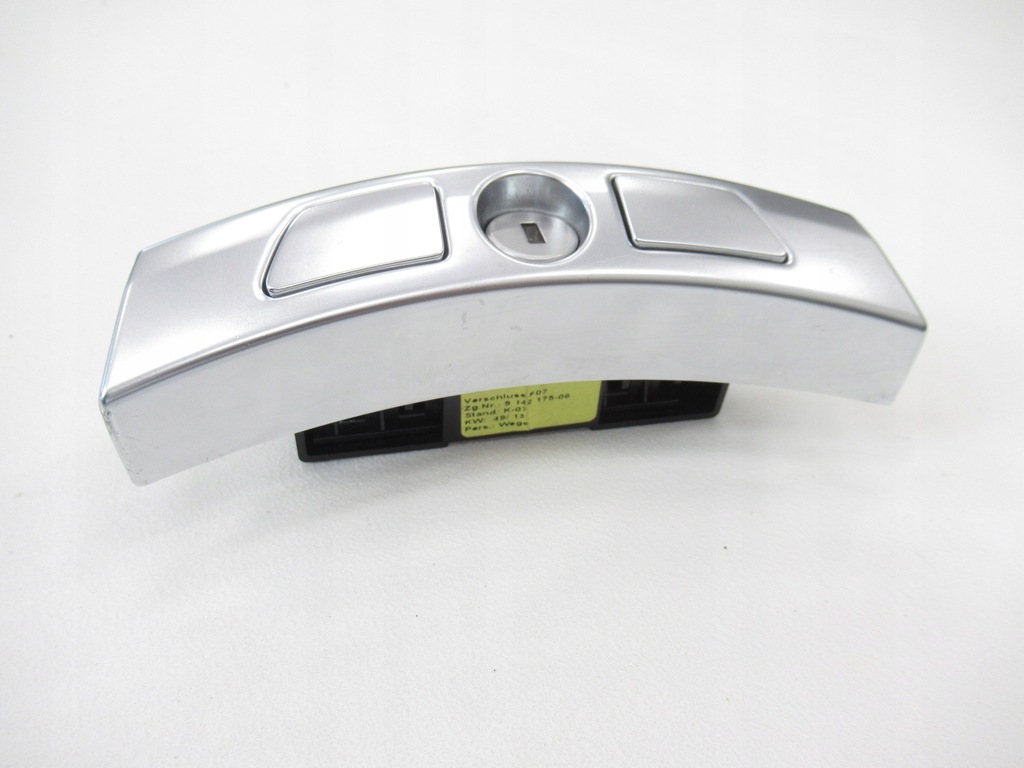 фото №11, Замок подлокотник кнопки bmw f07 gt