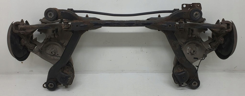 фото №1, Балка підвіска oś задня задня audi a4 b7 cabrio