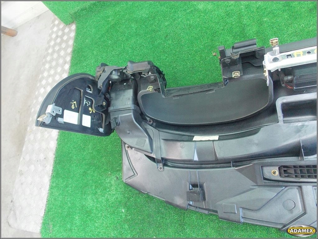 фото №11, Audi a6 c5 2001r sedan - панель приладів rozdzelcza