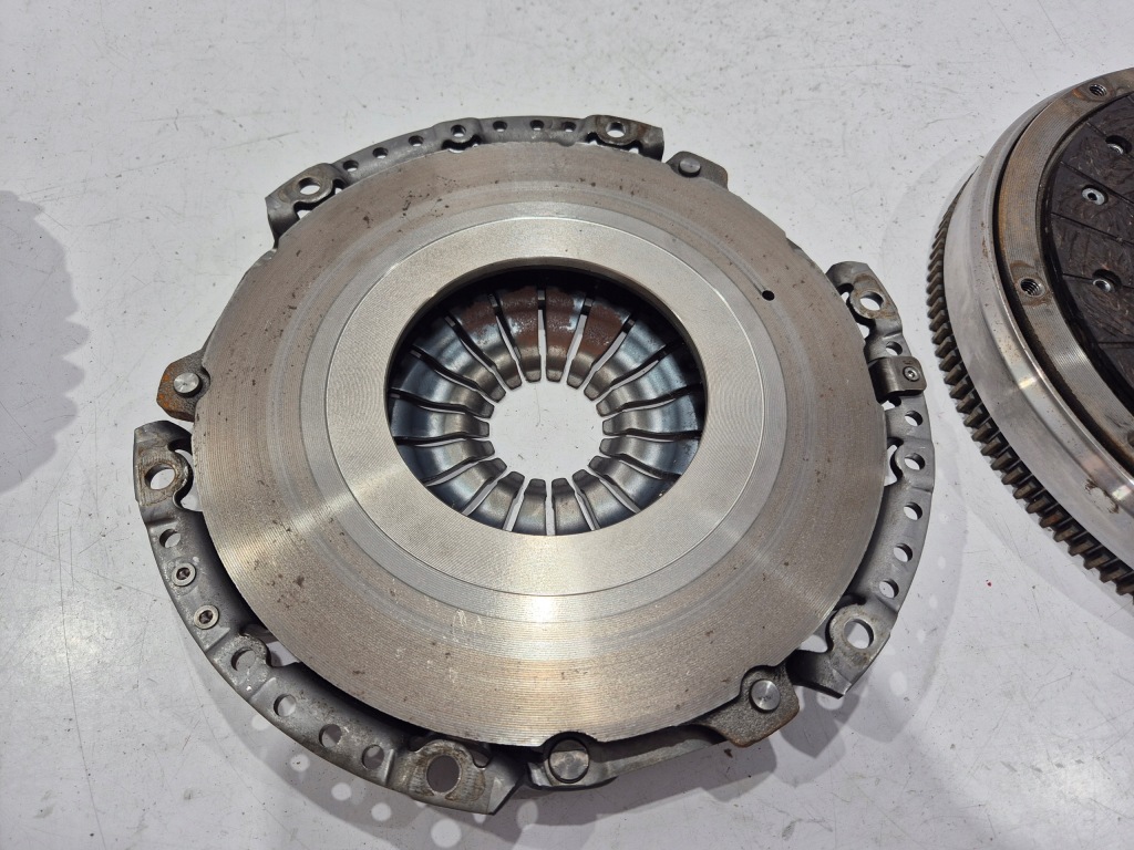 фото №9, Сцепление m240e колесо двухмассовый peugeot 2008 1.6bluehdi 208 508 partner iii 3