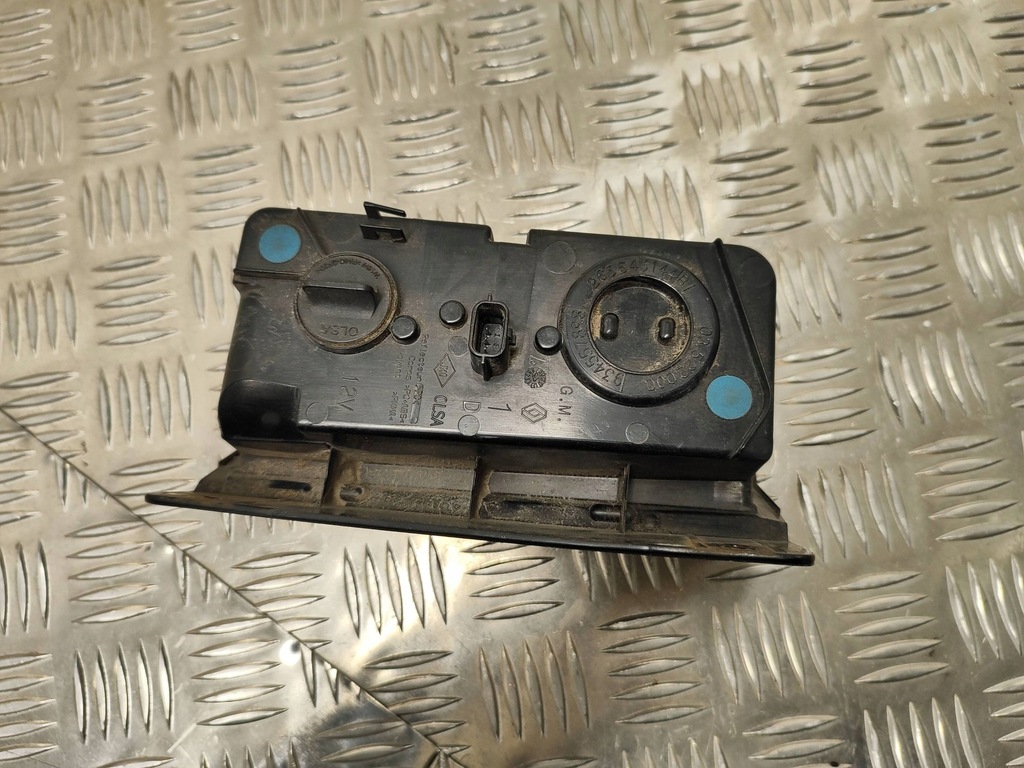 фото №8, Opel vivaro 2016 права сторона світло протитуманні задні