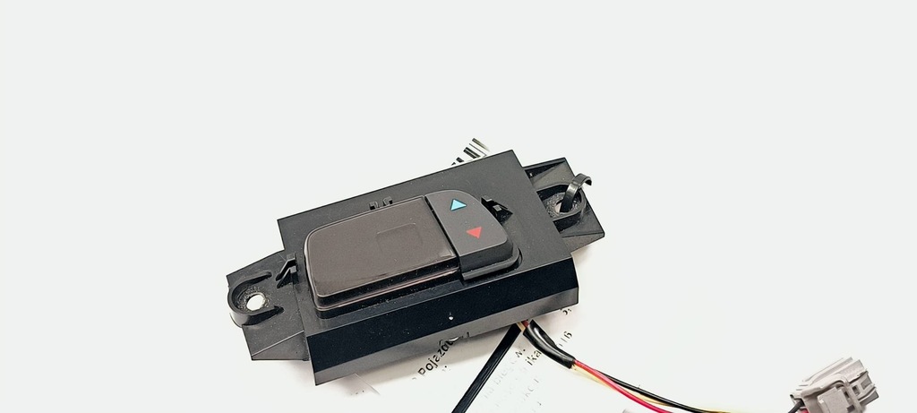 фото №1, Кнопка 23344087 chevrolet corvette c7