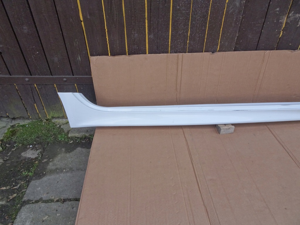 фото №2, Jaguar xf x250 lift r-sport молдинг накладка порог правая