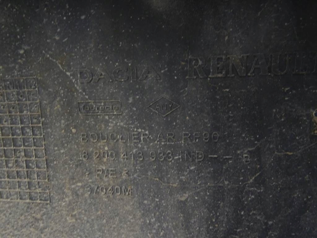 фото №8, Бампер задняя dacia logan lift kombi 5d 08-12