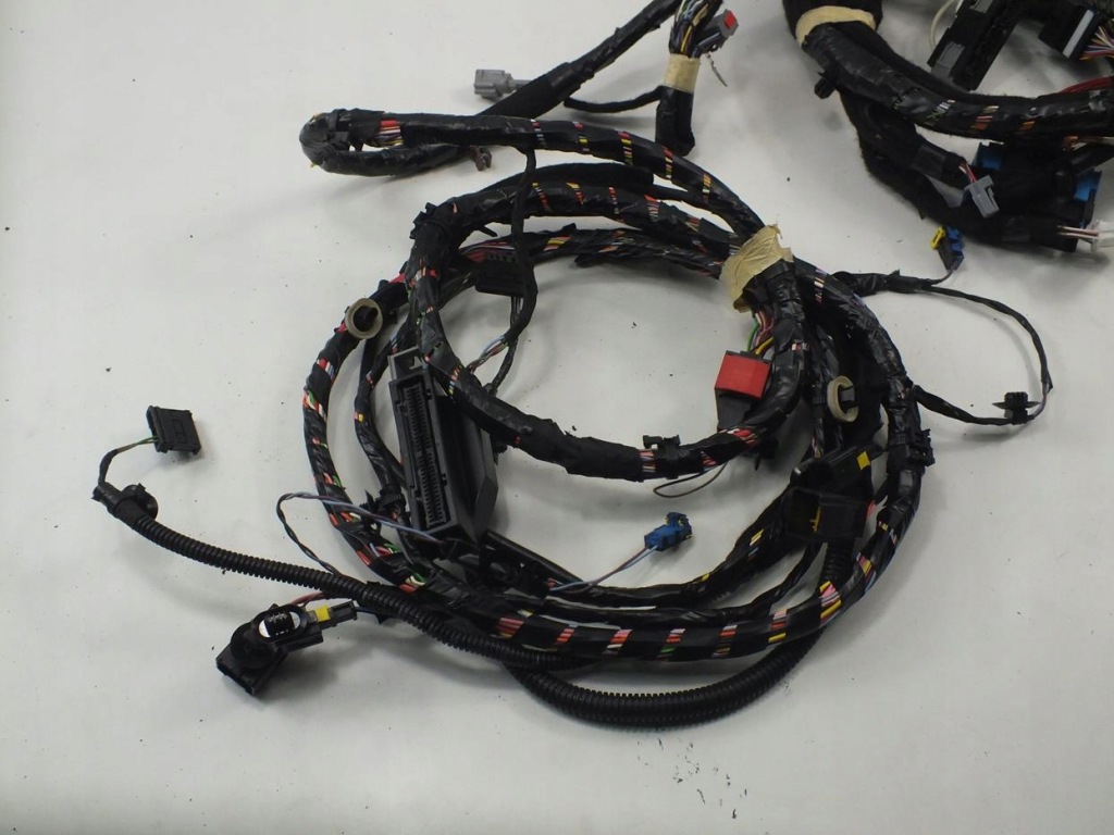 фото №5, Renault master iii електропроводка перед 240148092r