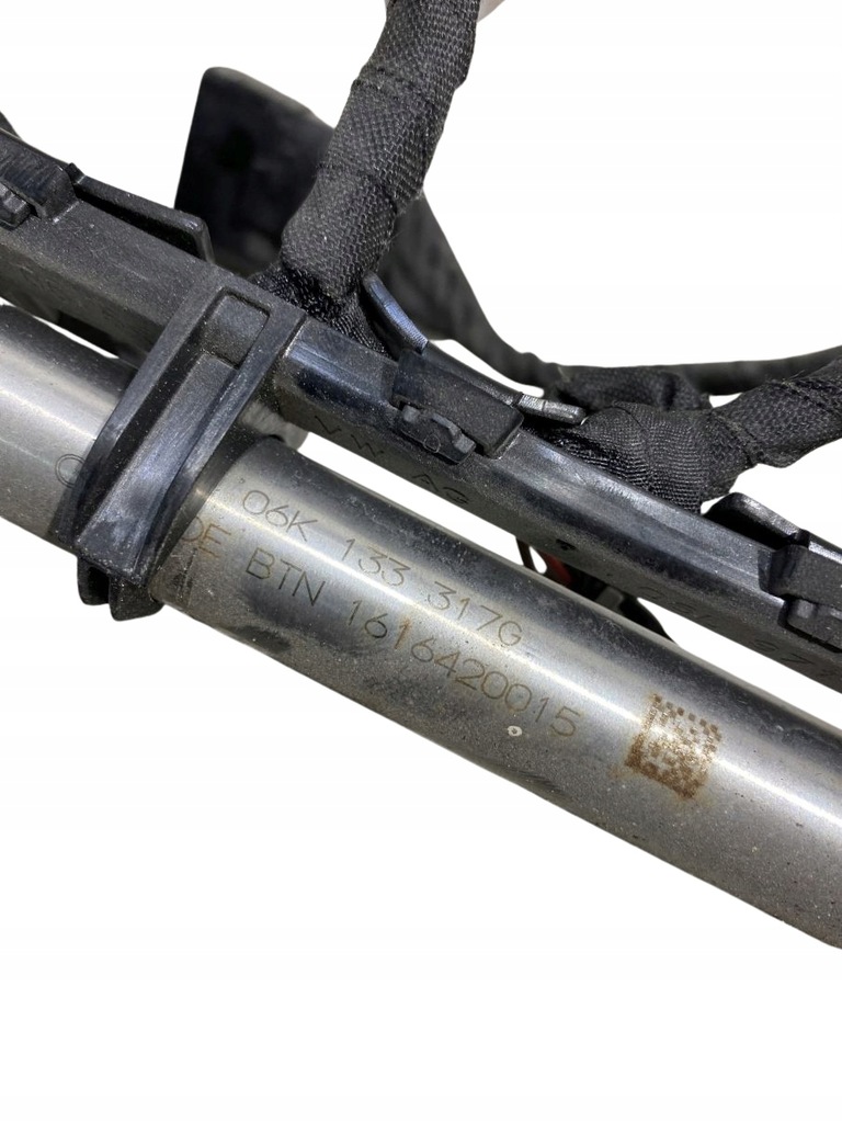 фото №8, Молдинг упорскування audi a4 b9 2.0 tfsi 06k133317g 06j906051f 0261500244