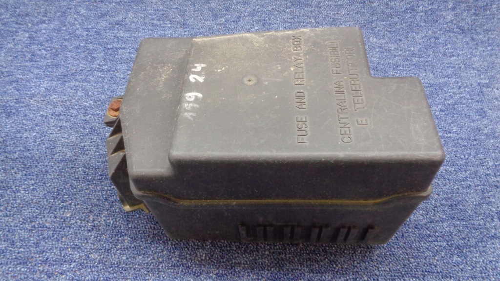 фото №1, Корпус корпус запобіжників alfa romeo 159