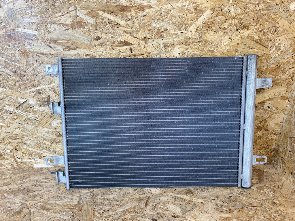 фото №6, Радиатор кондиционера mercedes w177 w247 w118 a2475000054