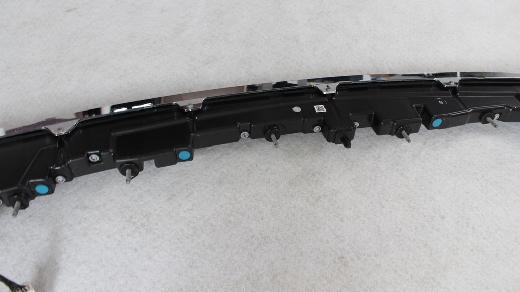 фото №13, Mg marvel r - лампа задня накладка кришки led 2020+