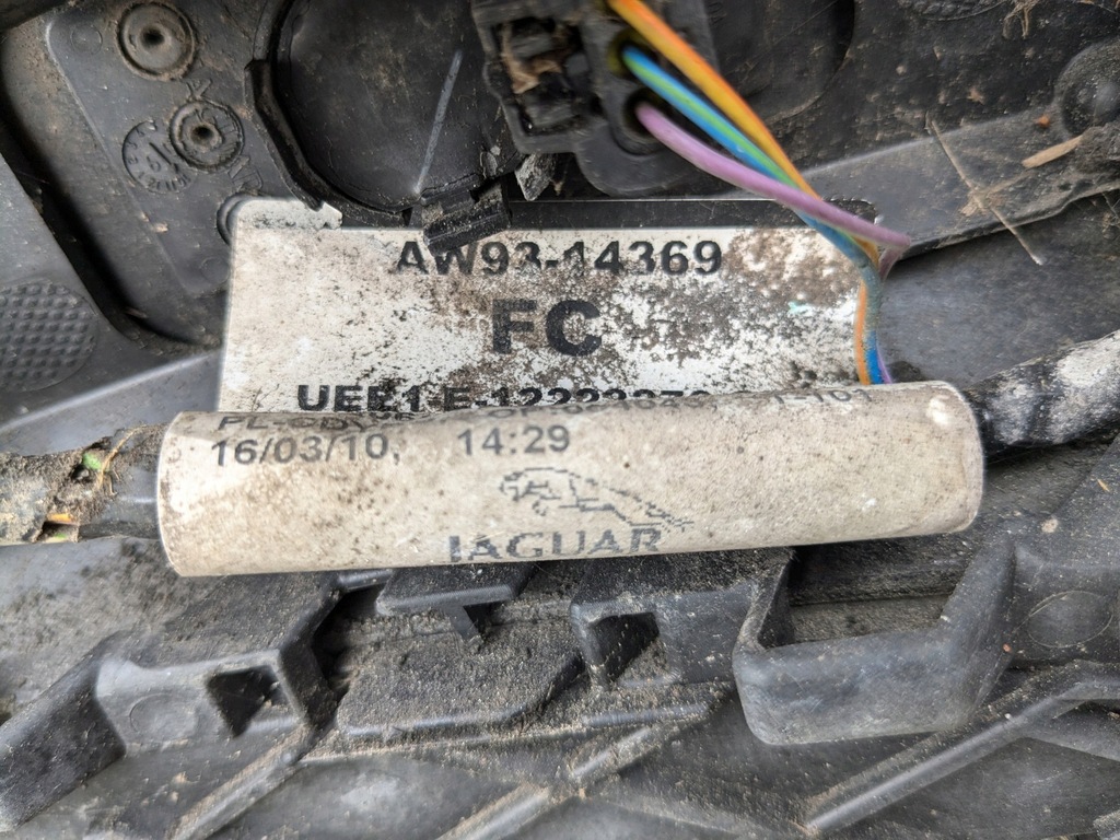 фото №14, Kompletny бампер перед передний jaguar xj xjl x351 09- лак: ner