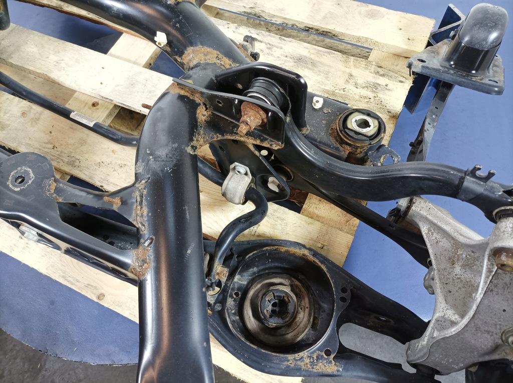 фото №6, Vw arteon liftback балка подвеска задняя