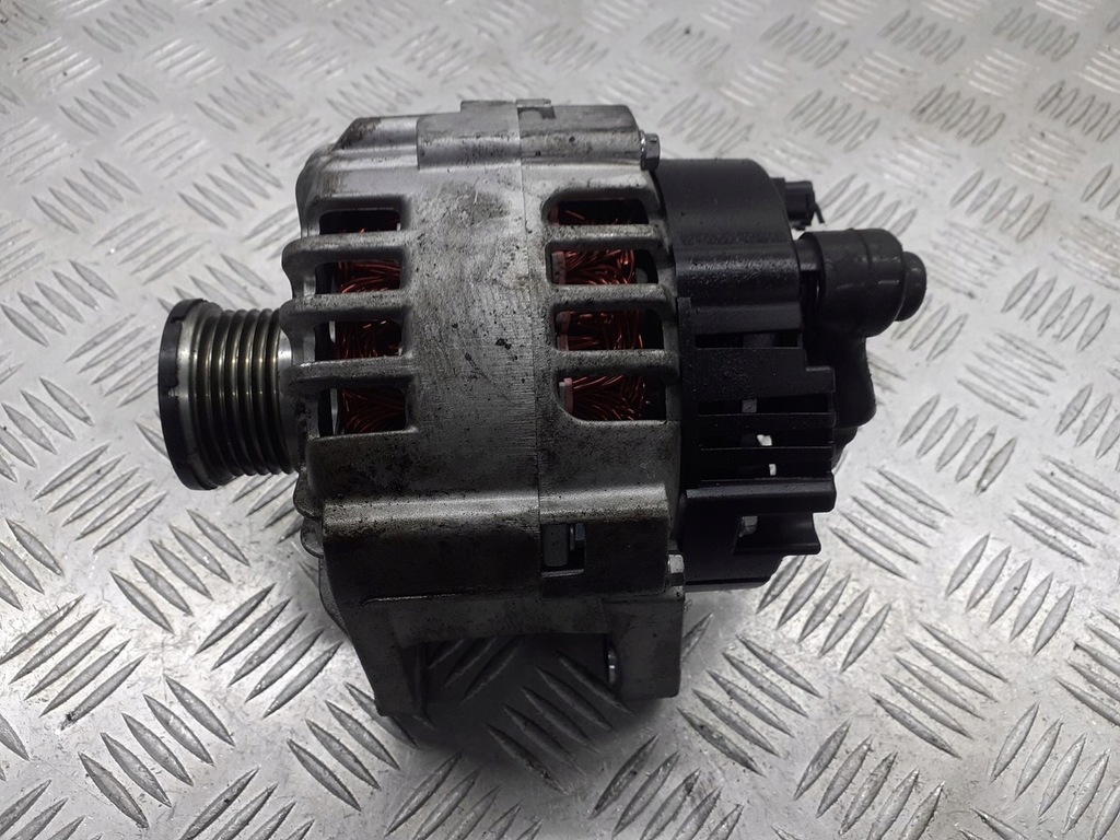 фото №1, Генератор mitsubishi carisma 1.9 did