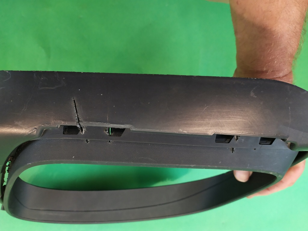 фото №10, Решётка рамка выхлоп левый задняя porsche panamera 971