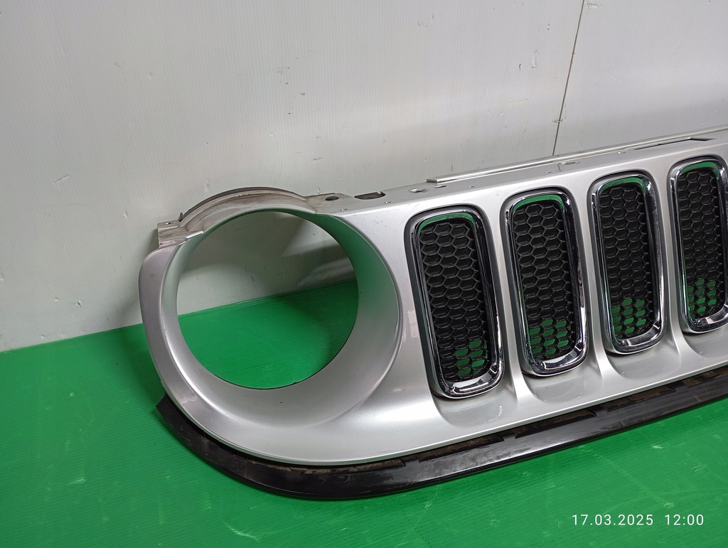 фото №2, Решітка радіатора решітка радіатора jeep renegade решітка радіатора капот хром 73558782