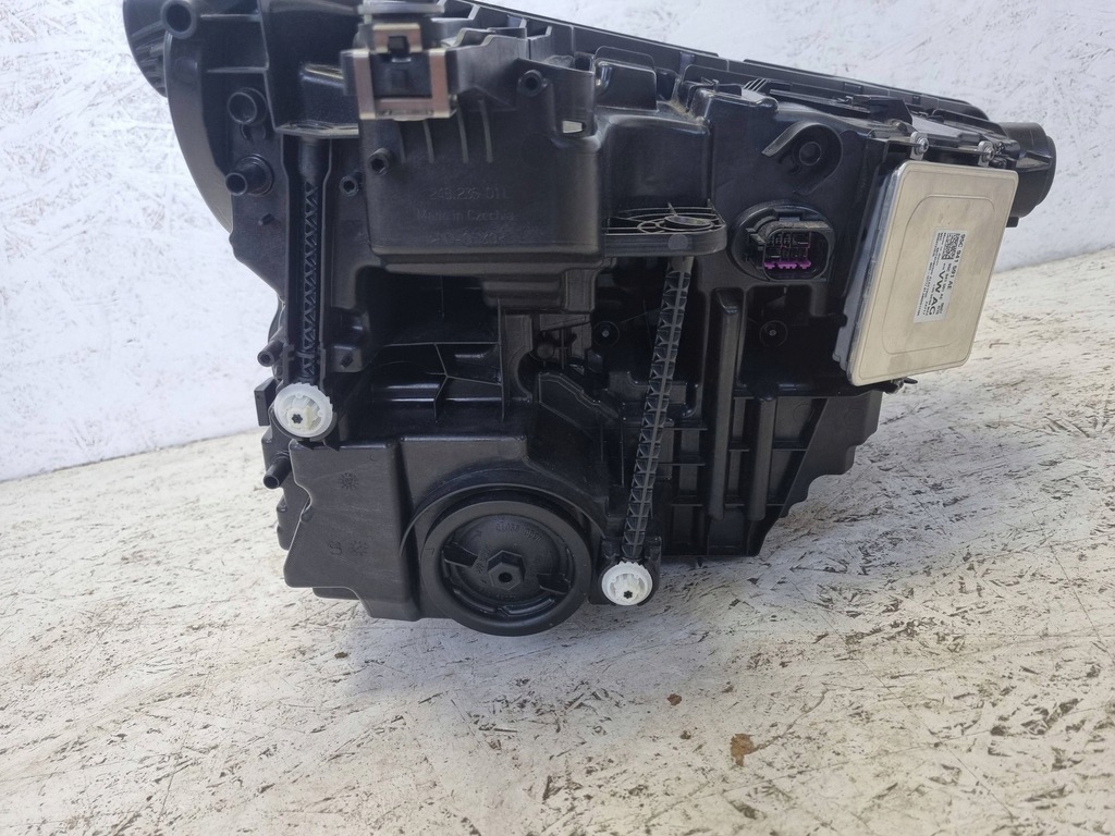 фото №6, Audi q6 e-tron 2025 перед сторона левая лампа передняя