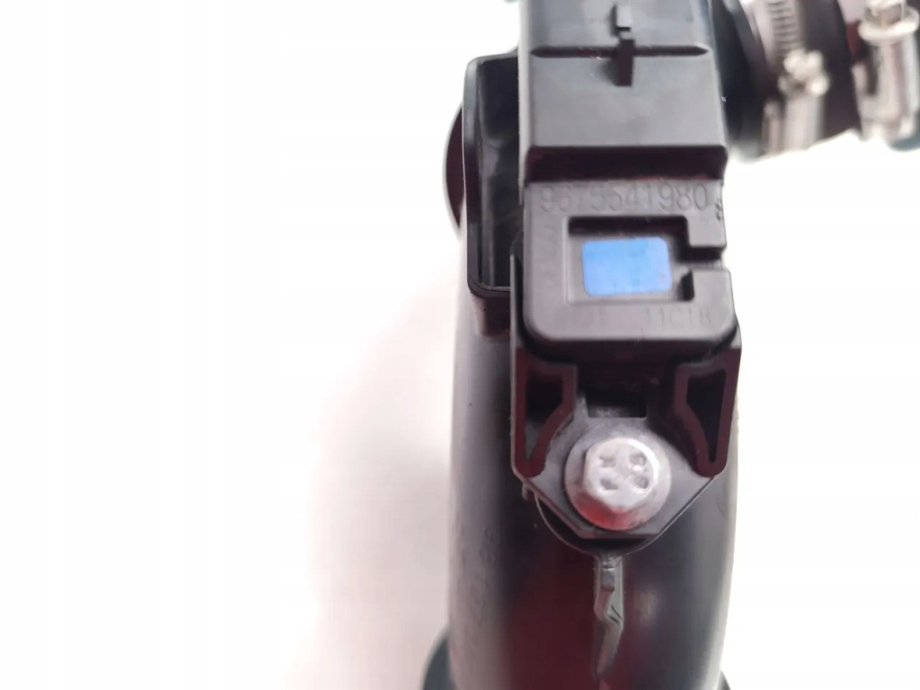 Peugeot 308 1.2 thp патрубок / труба інтеркулер 1.2 thp 130 бензин 1192772s01 Зі Шроту