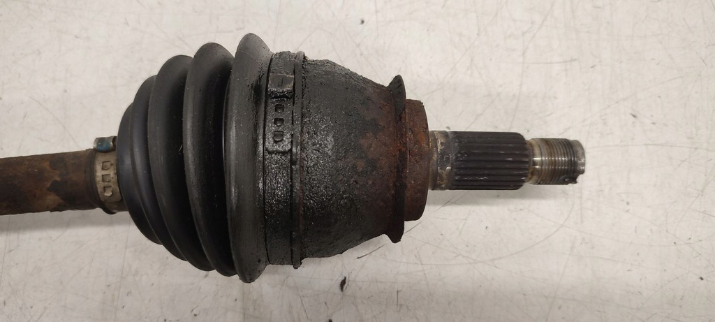 фото №2, Приводной вал левая mini r56 r57 cabrio one 1,6