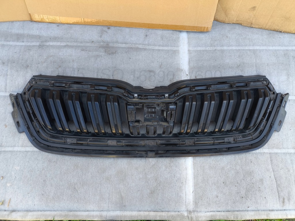 фото №1, Решётка радиатора skoda kamiq 2019-