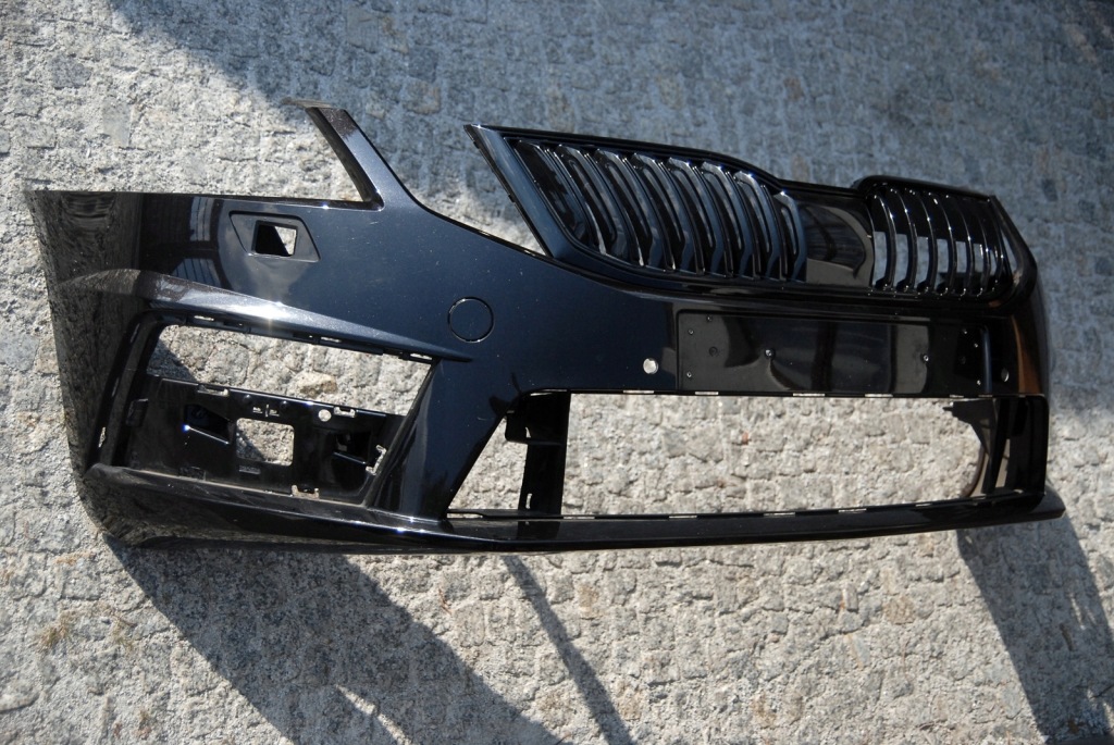 Бампер перед skoda octavia 3 5e rs vrs рестайлинг  16-20 5e0807221aa Цена