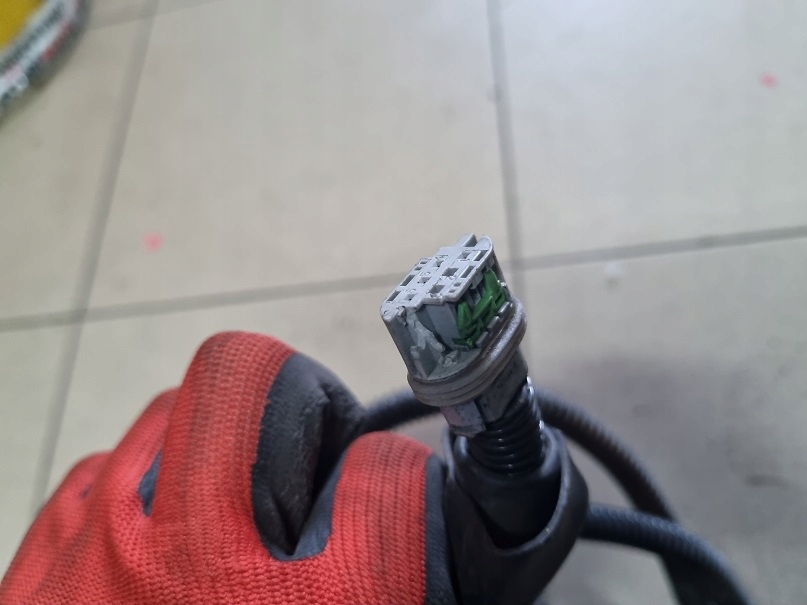 фото №2, Джгут електропроводка радара daf xf 105