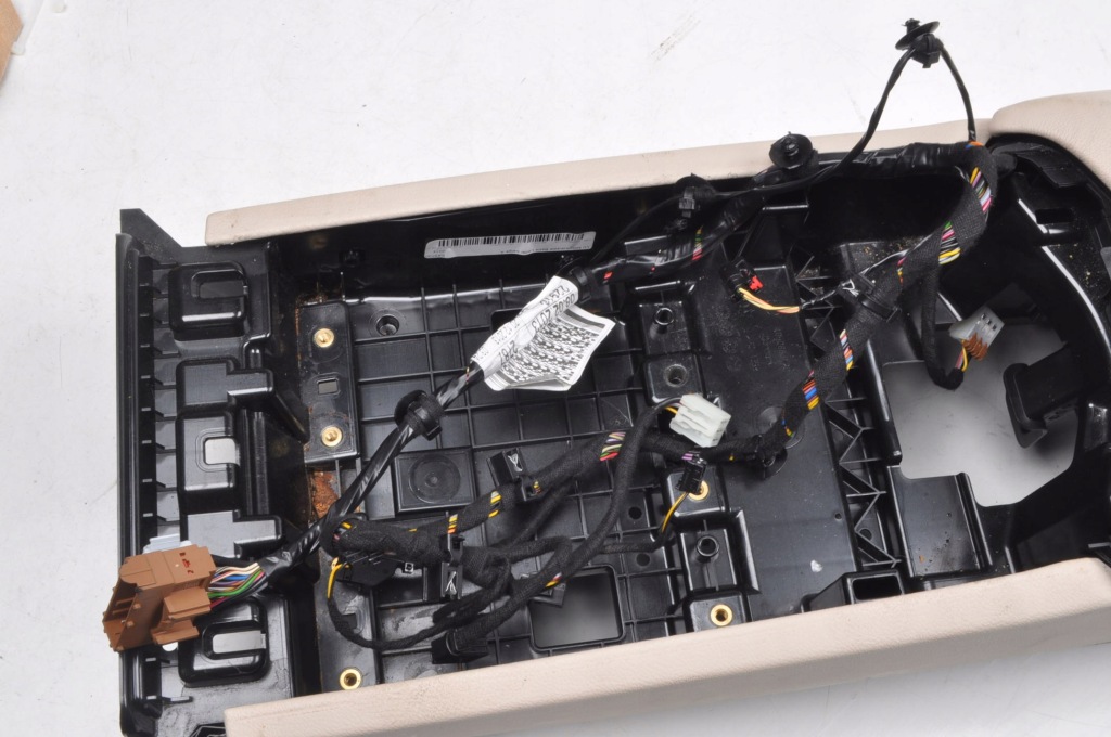 фото №6, Maserati quattroporte vi тунель середній підлокітник 105088372c