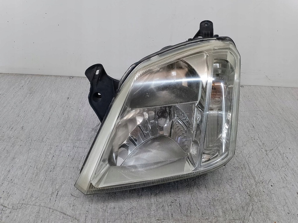 фото №1, Лампа перед левая opel meriva a 93321052 89308550