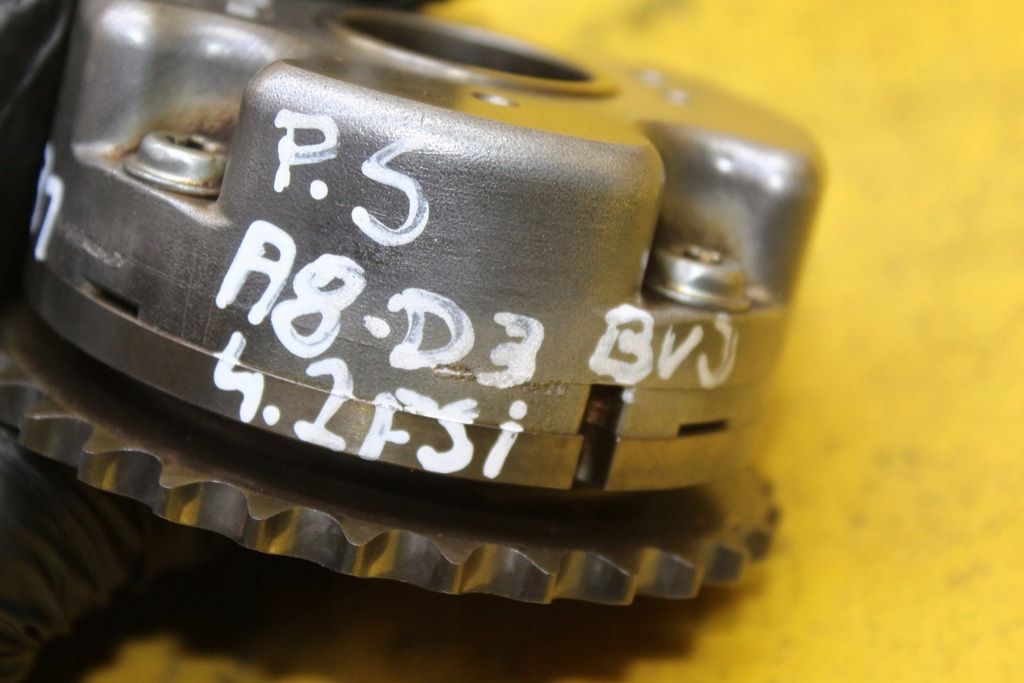 фото №5, Варіатор правий всмоктуючий a8 d3 4.2 fsi 06e109083l